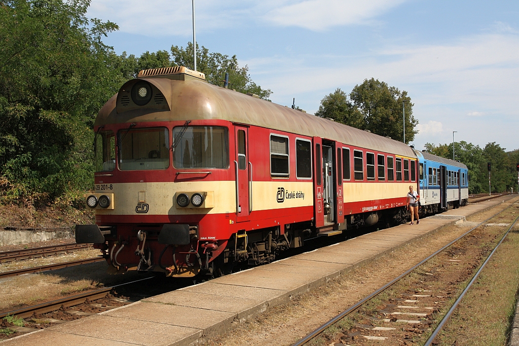 CD 50 54 80-29 201-8 ABfbdtn als Os 4406 (Brno hl.n. - Bohutice) am 18.August 2018 im Bahnhof Moravske Branice.