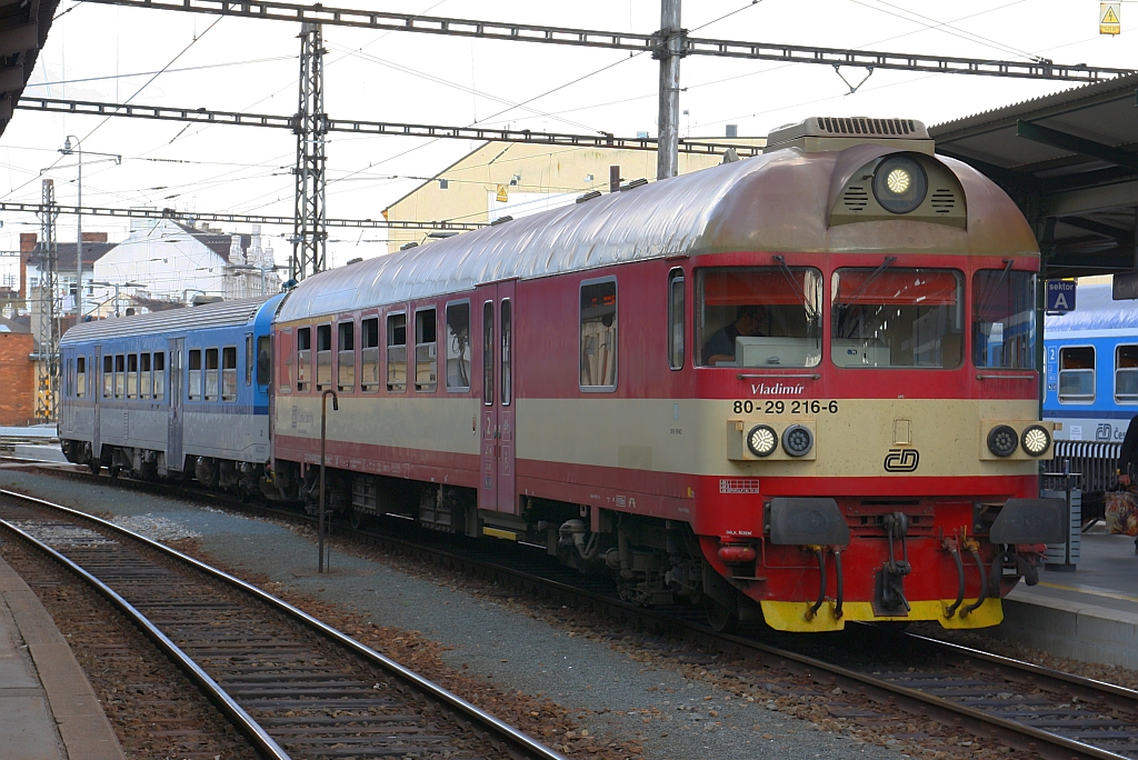 CD 50 54 80-29 216-6 ABfbdtn am 28.Juli 2018 im Bahnhof Brno hlavni nadrazi.
