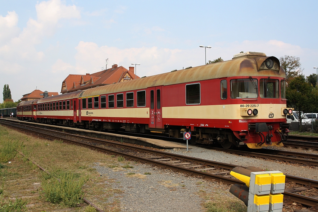 CD 50 54 80-29 225-7 ABfbdtn am 08.September 2018 im Bahnhof Uherske Hradiste.