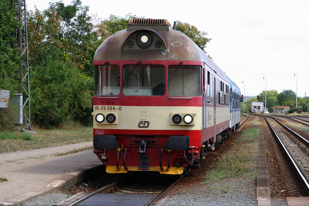 CD 50 54 80-29 304-0 Bfbdtn als Os 4812 (Brno-Horni Herspice - Jihlava) am 18.August 2018 im Bahnhof Strelice.