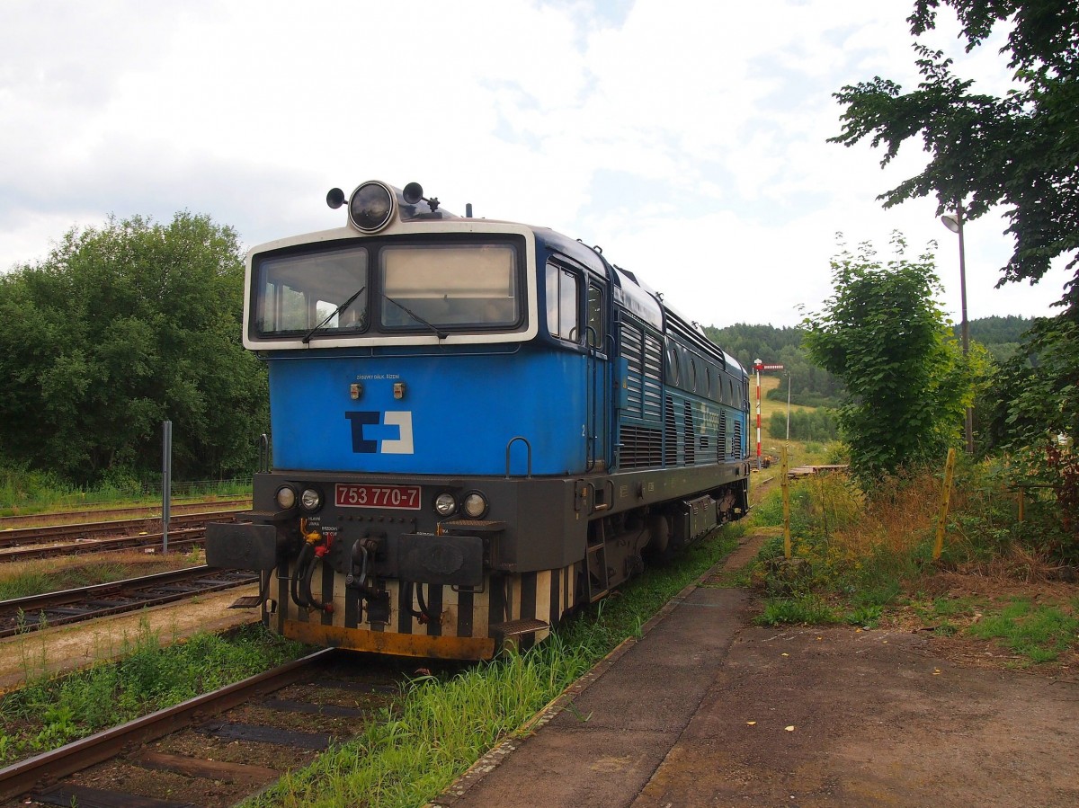 CD Cargo 753 770-7 auf Bahnhof Kájov am 15.8.2013.