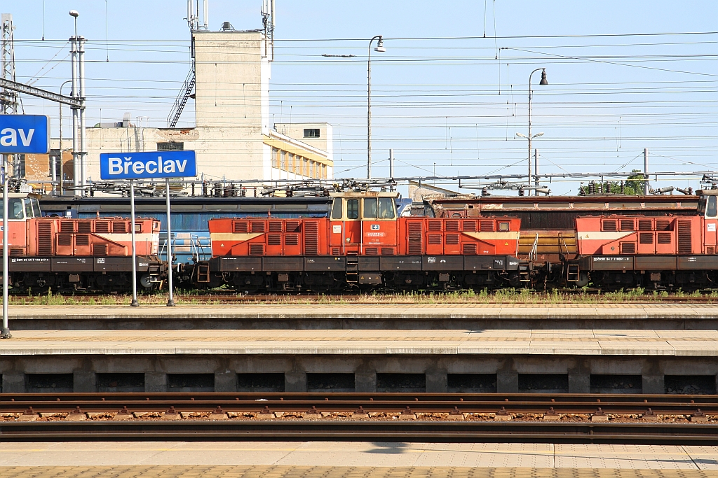 CDC 110 029-6 am 11.August 2019 im Bahnhof Breclav.