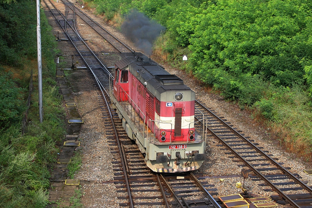CDC 742 158-9 am 03.August 2019 im Bahnhof Strelice.