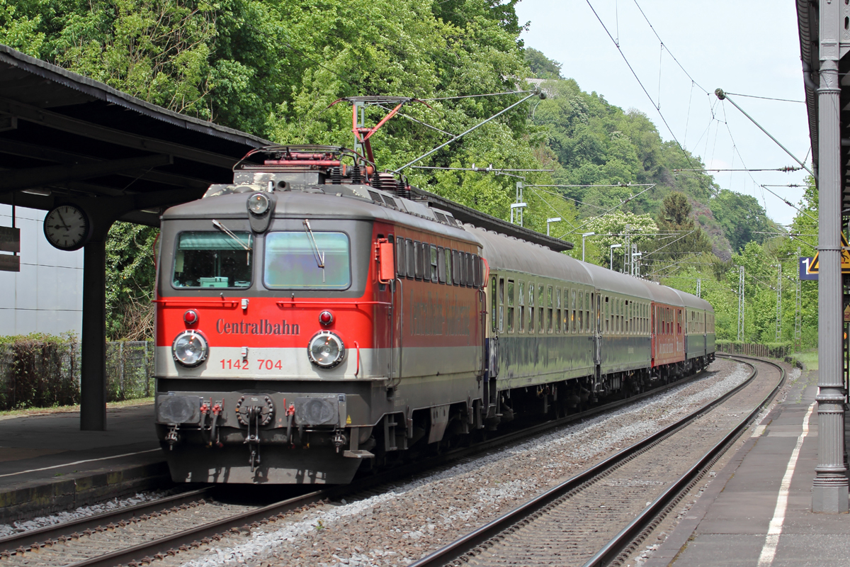 Centralbahn 1142 704 mit einem Sonderzug in Rolandseck Bf. 27.4.2018