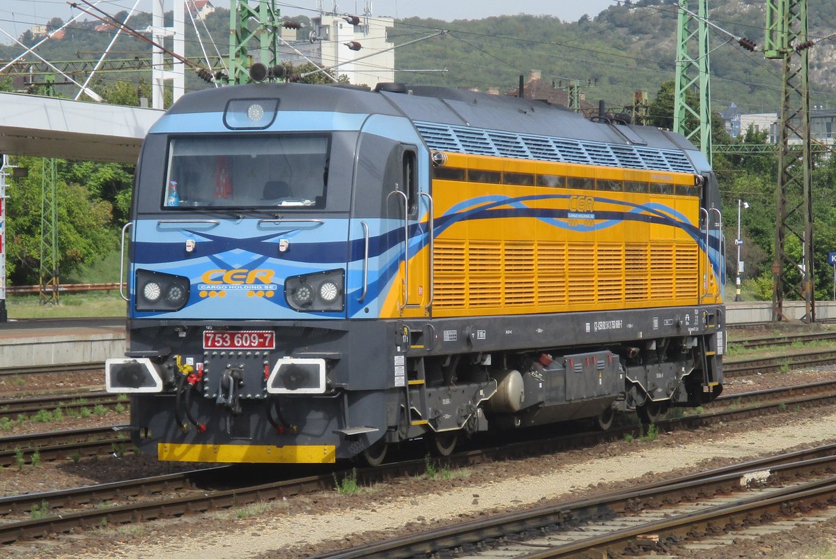 CER 753 609 durchfahrt solo Kelenföld am 11 September 2018.