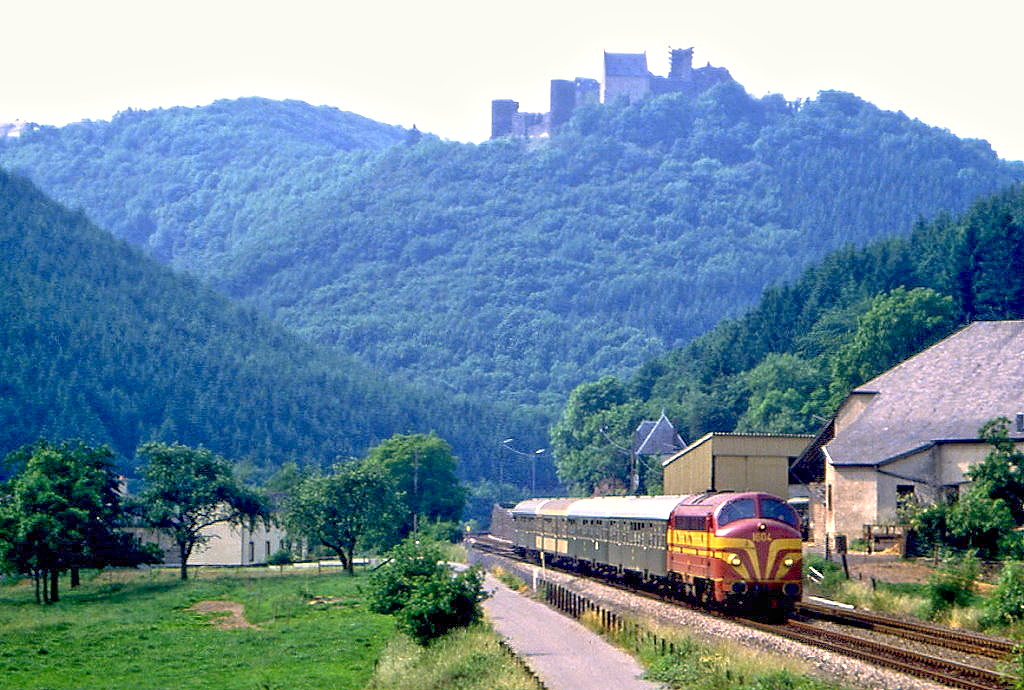CFL 1604 mit Zug 1732 in Michelau, 16.06.1986.