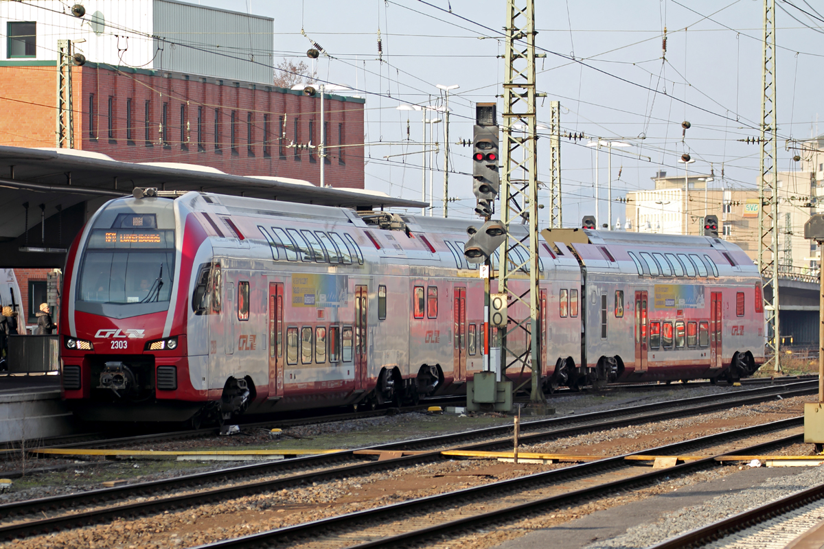 CFL 2303 in Koblenz Hbf. 20.2.2018
