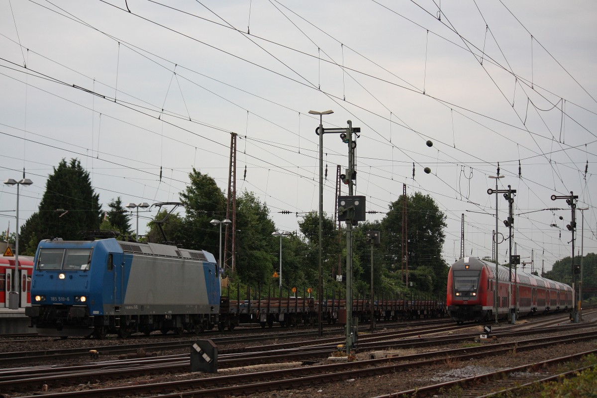 CFL Cargo 185 519 am 2.7.13 mit einem Stahlzug von Oberhausen-West nach Ehrang in Dsseldorf-Rath.