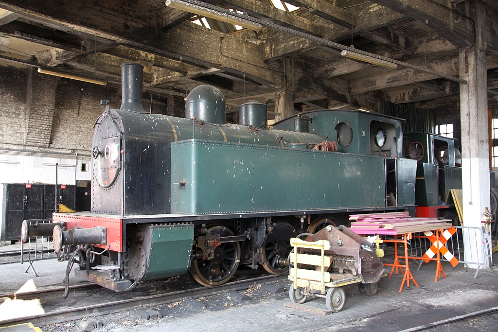 CFV3V AD 05 (ex Kohlemine Waterschei, Hersteller: Ateliers m�tallurgiques de Tubize, Baujahr: 1926, Fabr.Nr.: 2007) am 25.Juli 2026 im Depot Mariembourg.