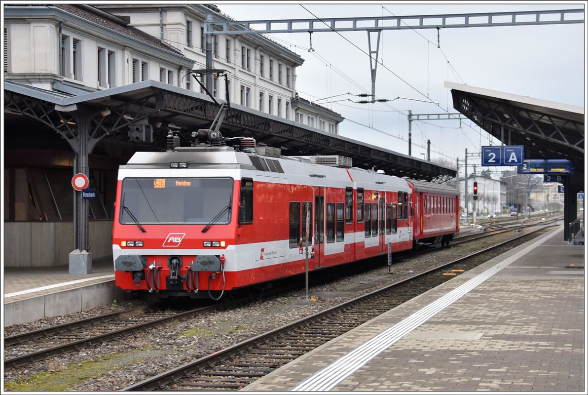 Chlausentreffen und Weihnachtsmarkt in Wienacht-Tobel. BDeh 3/6 25 und B10 in Rorschach. (27.11.2016)