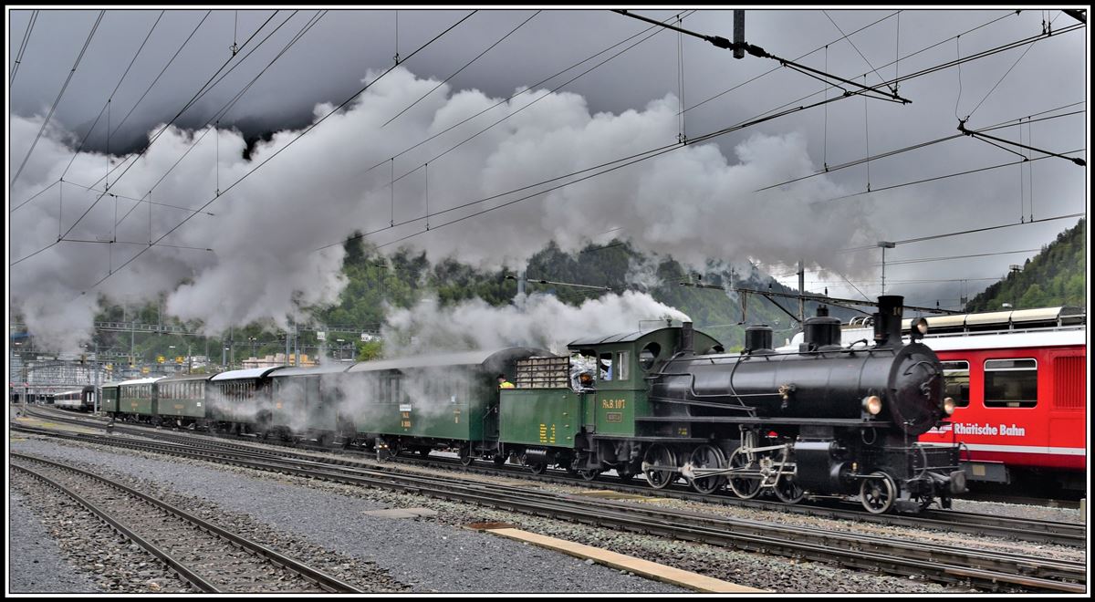 Chur Vorbahnhof Freiverladeplatz.  Muttertags Dampffahrt Davoser Rundfahrt mit G 4/5 107  Albula . (12.05.2019)