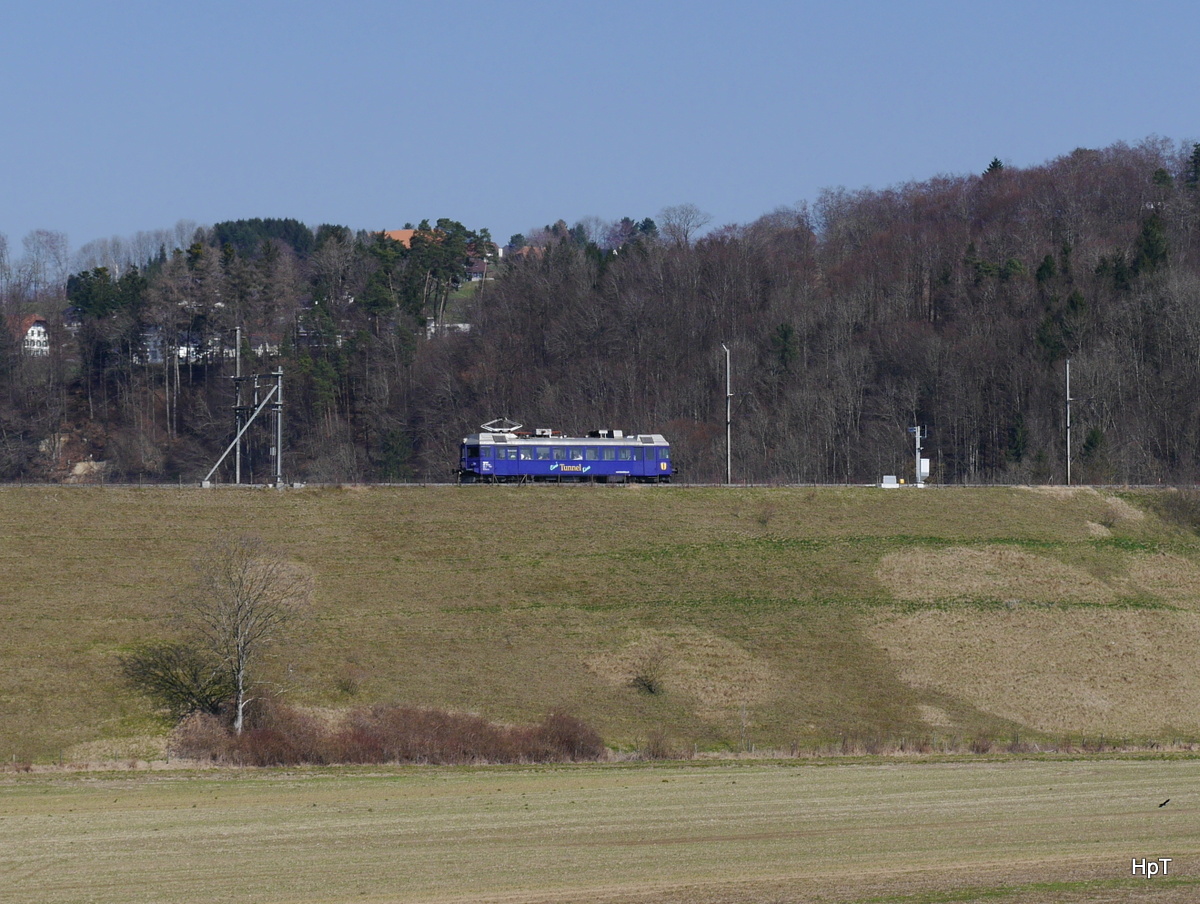 Ciné Tunnel Kino /RM / BLS - Triebwagen ABe 526 290-2 ( ex SOB ABe 4/4 11 ) bei Gümmenen unterwegs nach Kerzers an die GV des Cinè Tunnel Kino Vereins am 24.03.2018