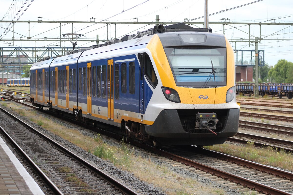 Civity NS 3033 steht am 1 Augustus 2026 in Roosendaal.