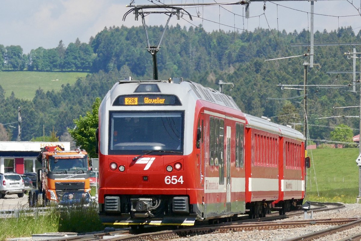 CJ Be 4/4 654  L'Aurore  am 28.5.20 kurz nach dem verlassen von Le Noirmont.