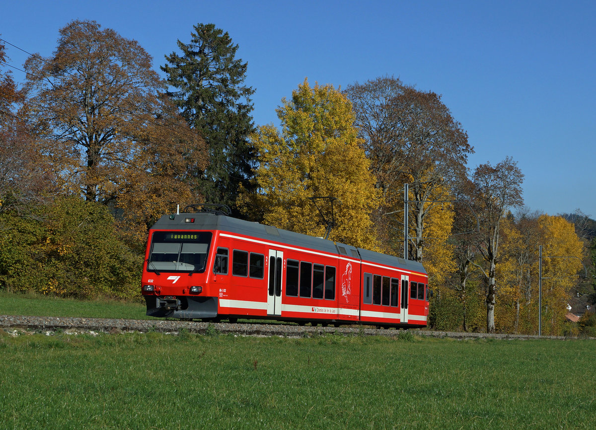 CJ: HERBSTLICHE FARBENPRACHT IM JURA 
    vom 27. Oktober 2016
ABe 2/6 632 auf der Fahrt nach Tavannes.
Foto: Walter Ruetsch