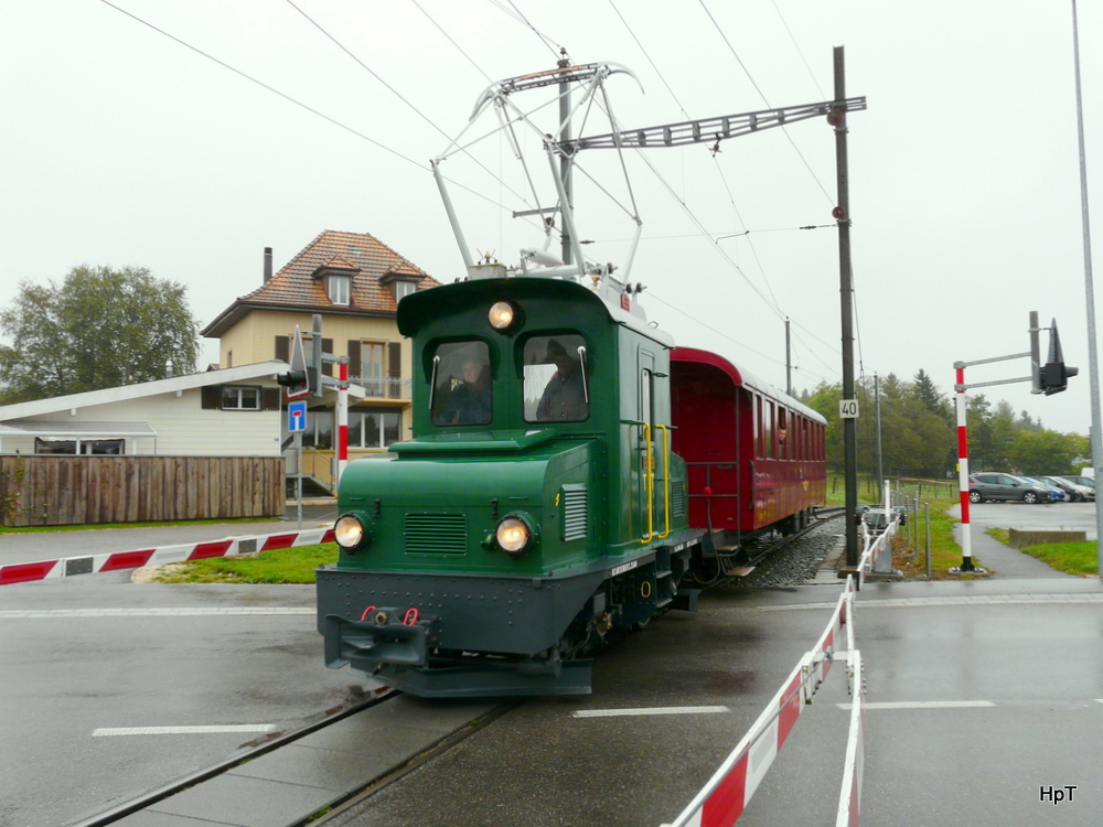 CJ - Te 2/2 504 mit B 763 auf Extrafahrt unterwegs bei Les Reussilles am 06.10.2013