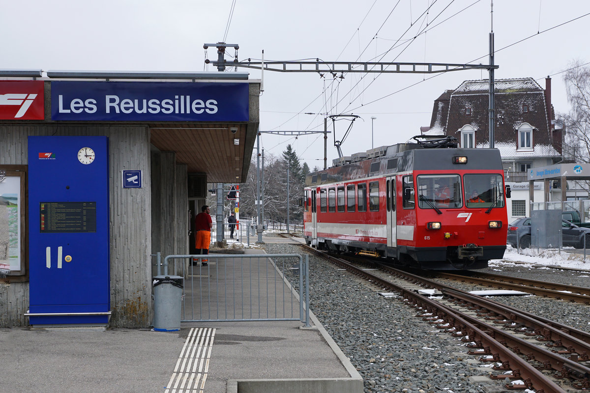 CJ: Testfahrt Tramelan-Les Breuleux-Tramelan vom 19. Februar 2018.
Be 4/4 615 ehemals Frauenfeld-Wil-Bahn anlässlich der Durchfahrt Les Reussilles.
Foto: Walter Ruetsch 