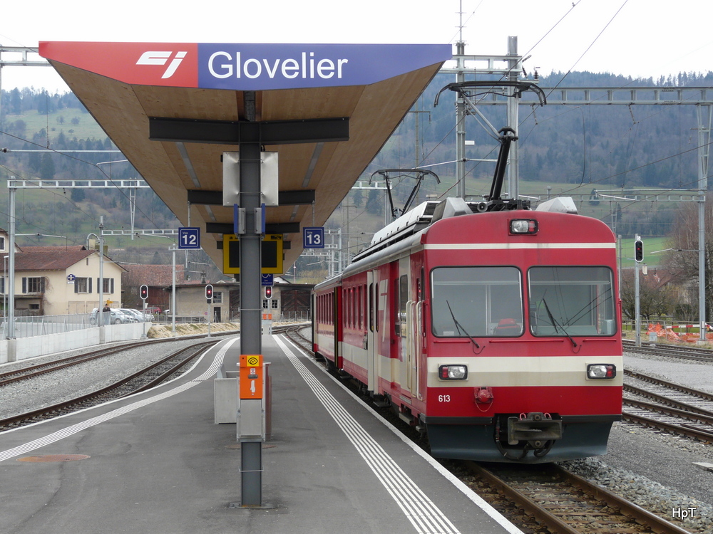 CJ - Triebwagen BDe 4/4 613 und Steuerwagen ABt 713 im Bahnhof Glovelier am 02.03.2014