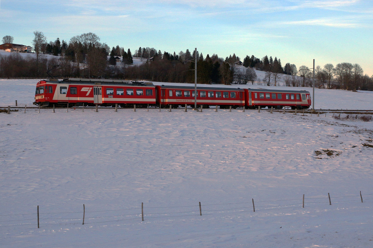 CJ: Winterimpressionen im Jura vom 22. Januar 2017.
Bei Saignelégier.
Foto: Walter Ruetsch