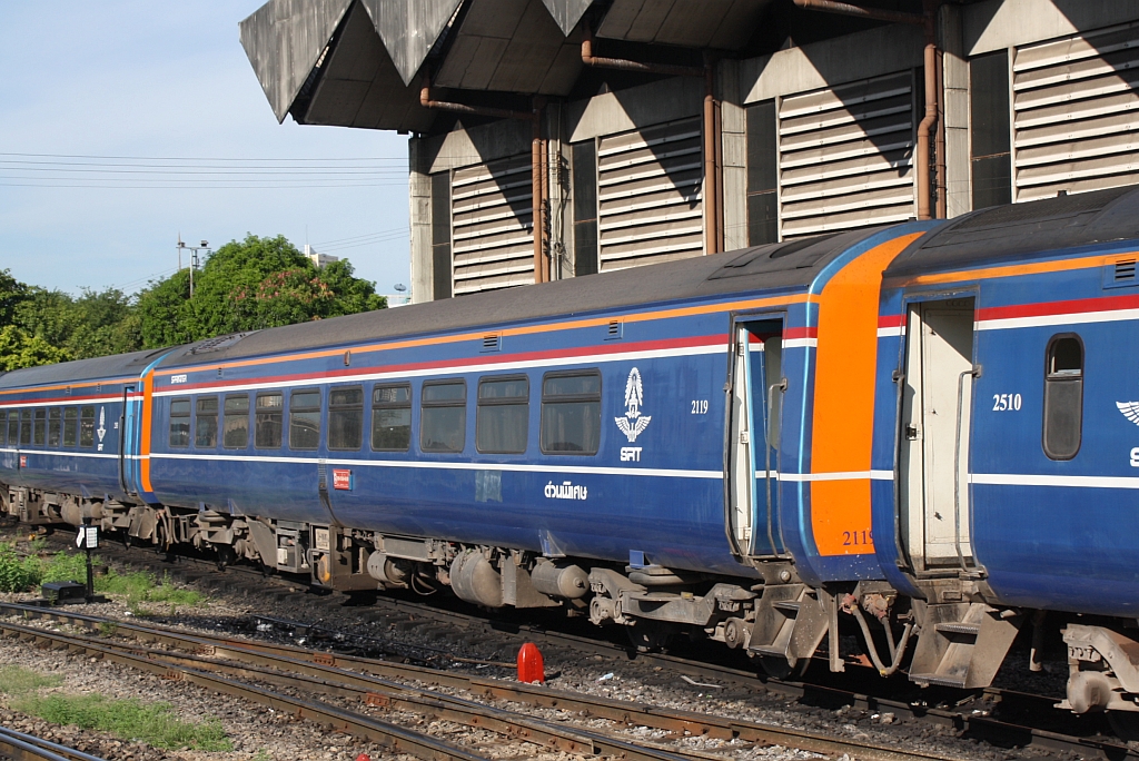 Class 158 Express Sprinter APN 2119 am 29.Mai 2013 im Depot Hua Lamphong.

