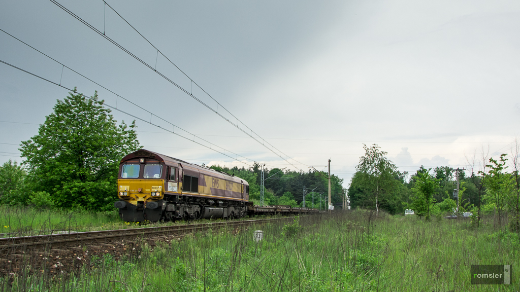 Class66(66237)der DB Cargo Polen in Imielin(Oberschlesien)am 25.05.2016.