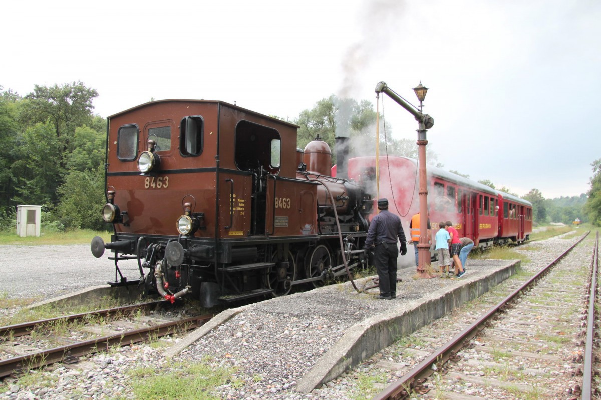 Club del San Gottardo.Auf der Rckfahrt nach Mendrisio/CH wird in Valmorea/It.noch Wasser genommen.08.09.13