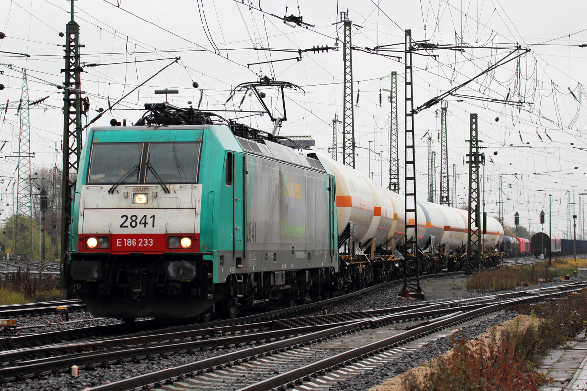 COBRA 2841 (E186 233) in Gremberg 16.11.2016