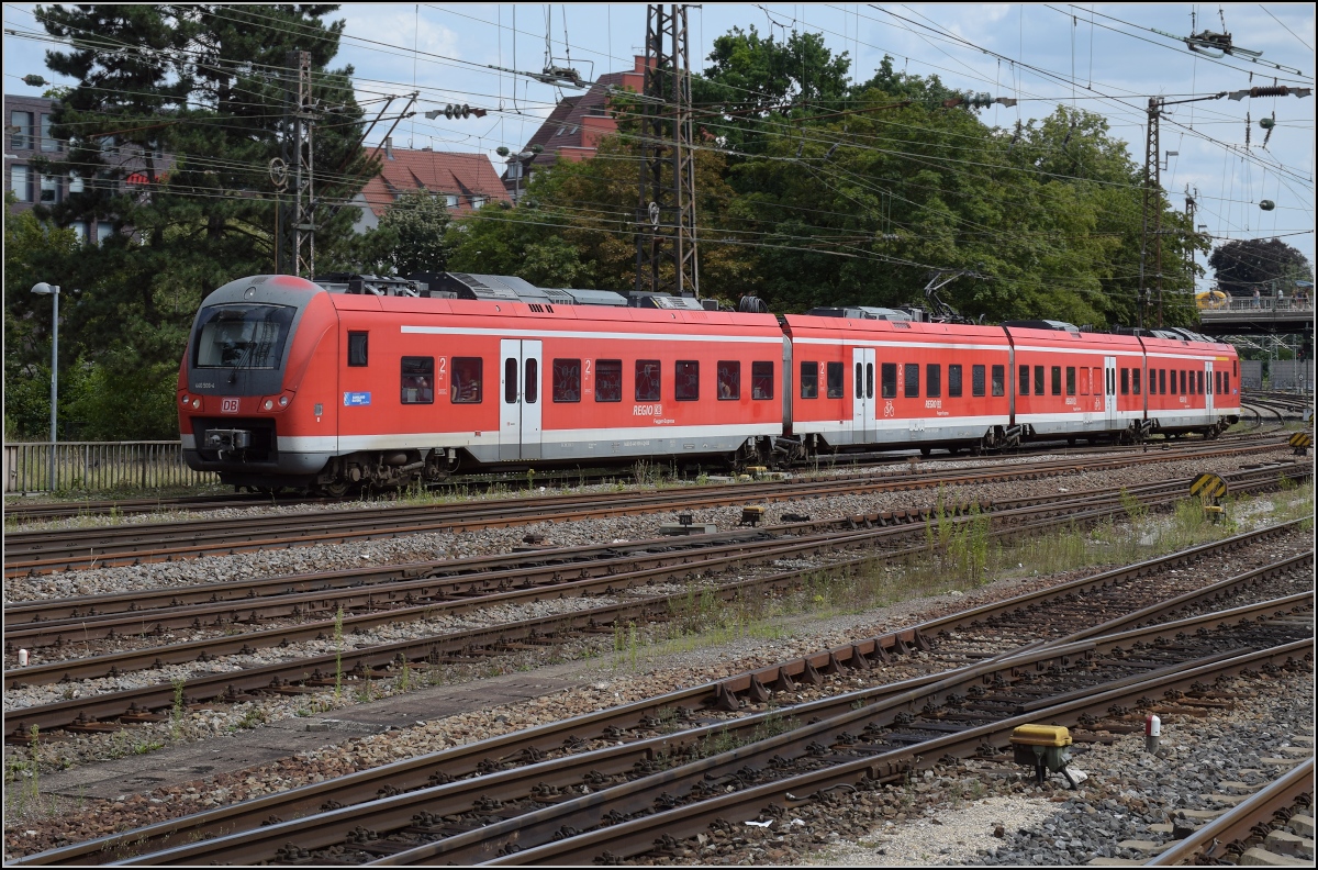 Coradia Continental 1 der DB 440 006 erreicht Ulm. Juli 2019.