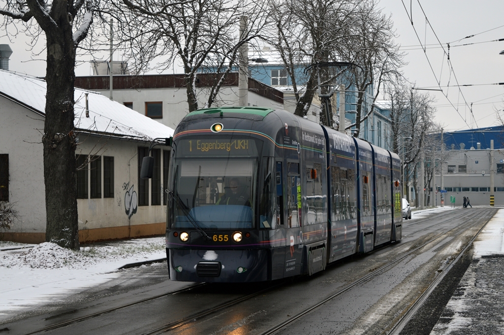 CR 655 als Linie 1 in der Asperngasse, 03.01.2016

