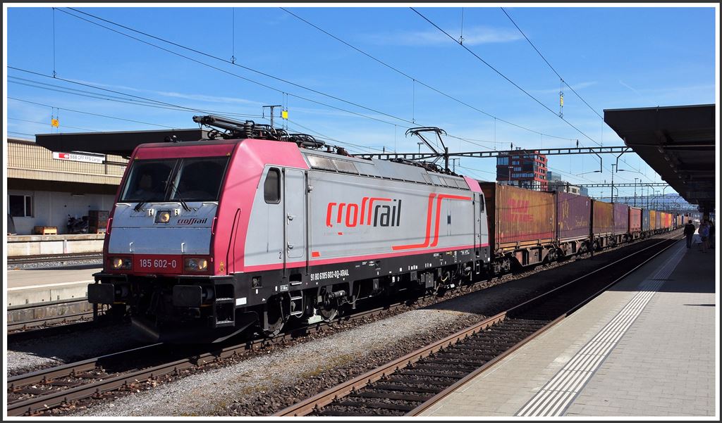 Crossrail 185 602-0 in Rotkreuz. (15.04.2015)