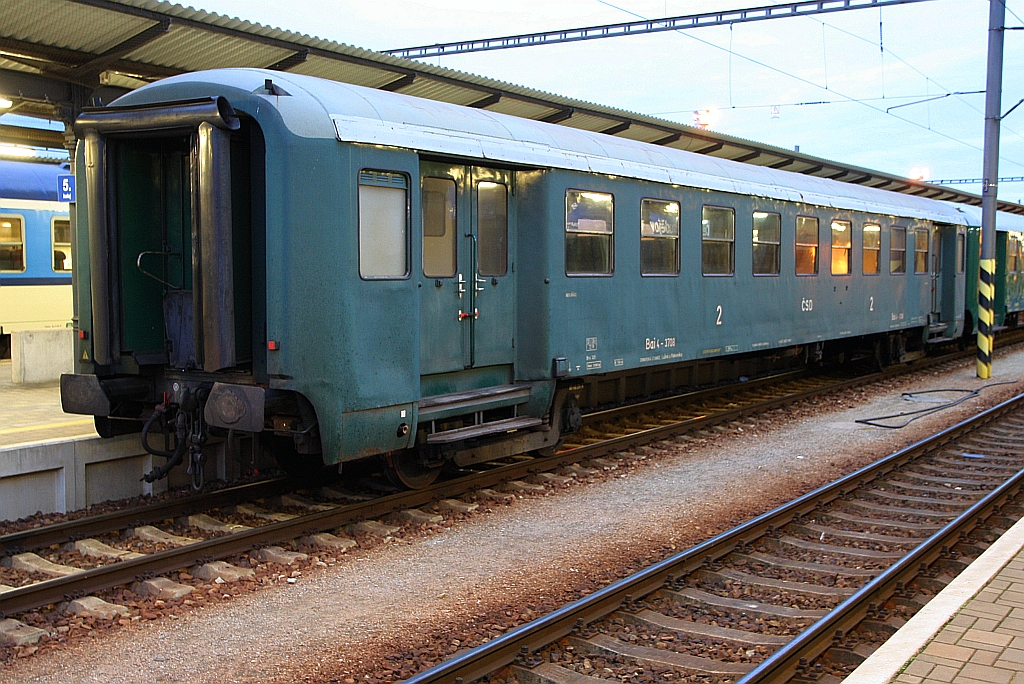 CSD Bai 4-3708 (CD 55 54 29-24 001-6 Bp) am 22.September 2018 im Bahnhof Ceske Budejovice.