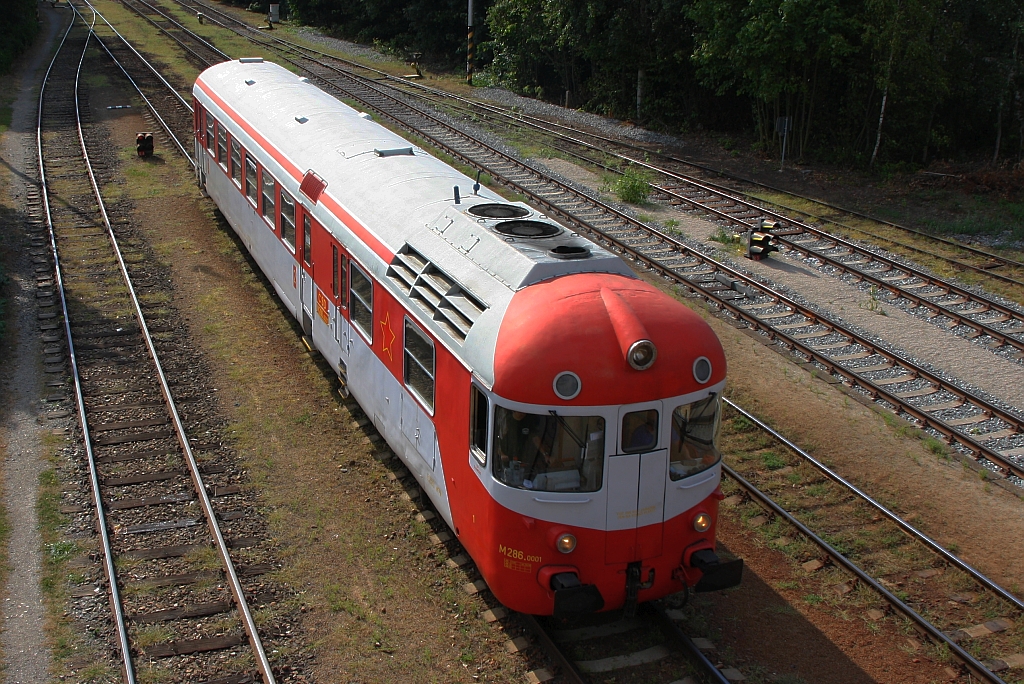 CSD M286.0001 (CD 850 001-9) fährt am 18.August 2018 in den Bahnhof Zastavka u Brna ein.