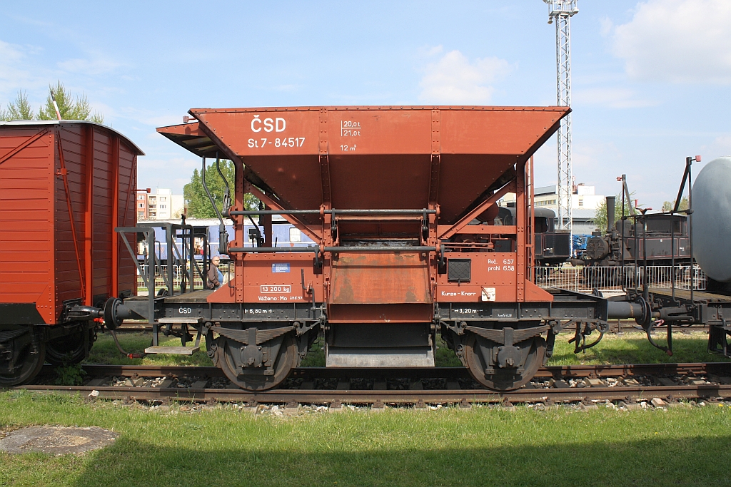 CSD Schotterwagen St 7-84717 am 12.April 2014 im ZSR ´ELEZNÍC MÚZEJNO-DOKUMENTAČNÉ CENTRUM in Bratislava Východ.