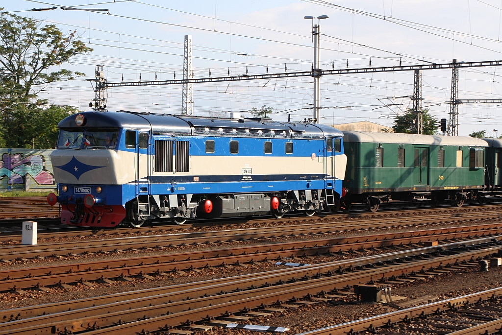 CSD T478 1002 fährt am 15.September 2018 mit dem Os 24527 von Lednice in den Zielbahnhof Breclav ein.