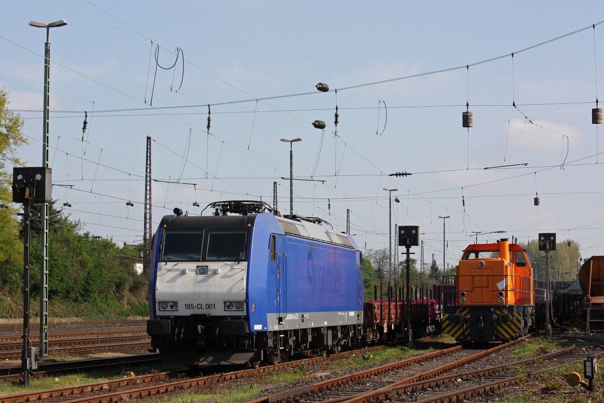 CTD 185-CL 001 und Northrail 274 104 am 5.5.13 abgestellt in Dsseldorf-Rath.