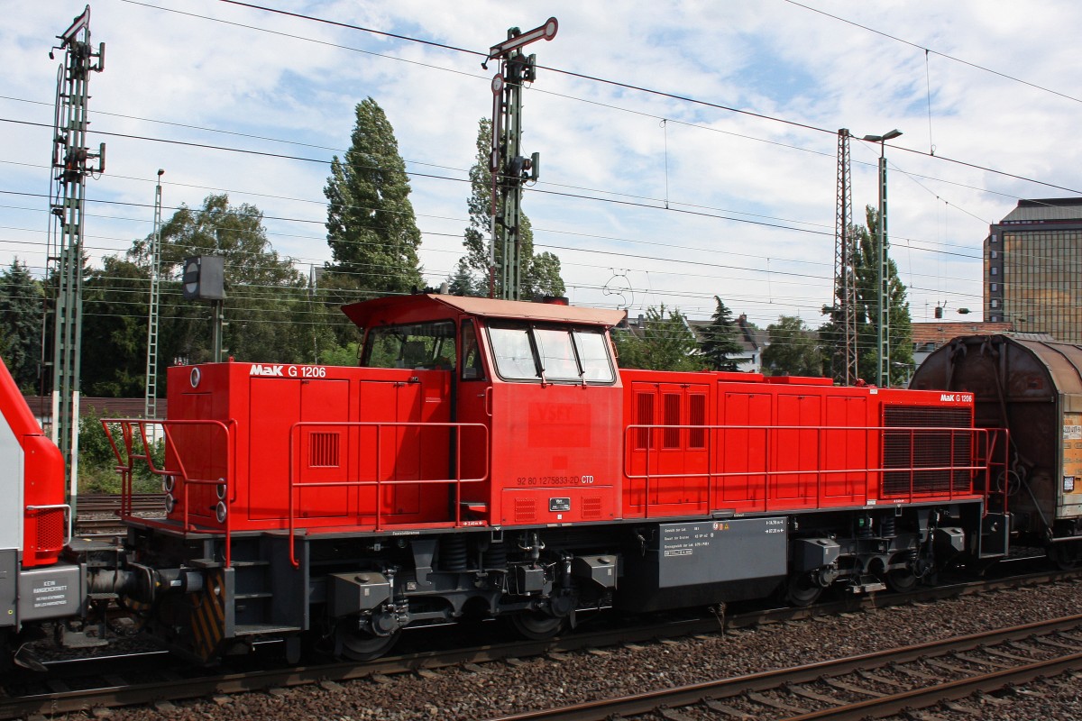 CTD 275 833 am 3.8.13 in Dsseldorf-Rath.