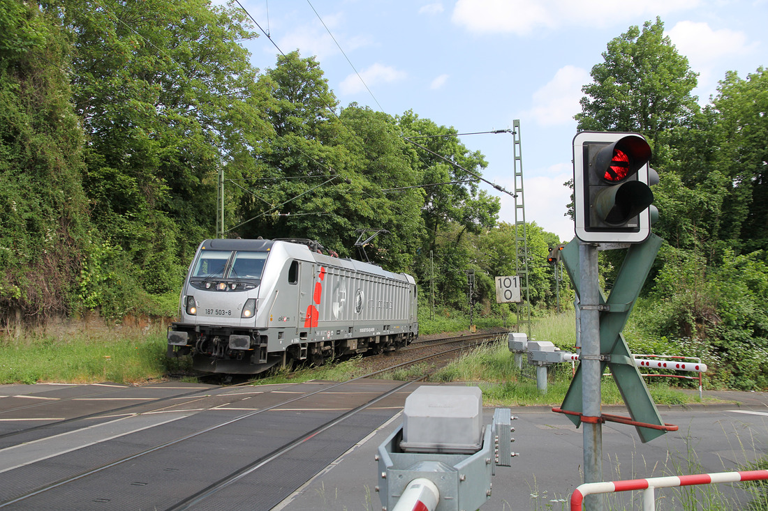 CTL Logistik 187 503 (AKIEM-Leihlok) // Koblenz (unweit der Horchheimer Brücke) // 25. Mai 2020