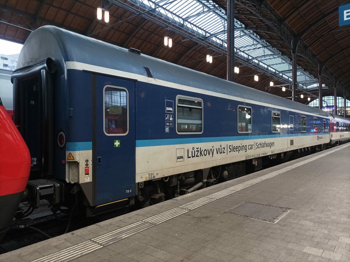 CZ-CD 61 54 72 91 007-9 WLABmz 828 am 11.01.23 in Basel SBB 