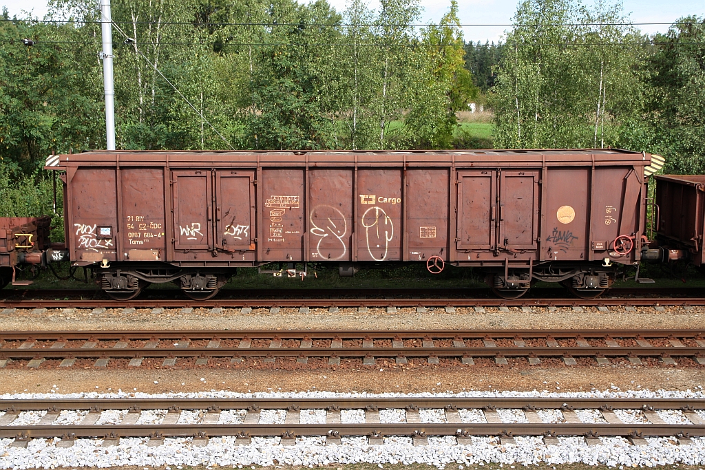 CZ-CDC 31 54 0807 684-4 Tams am 22.September 2018 im Bahnhof Kaplice.