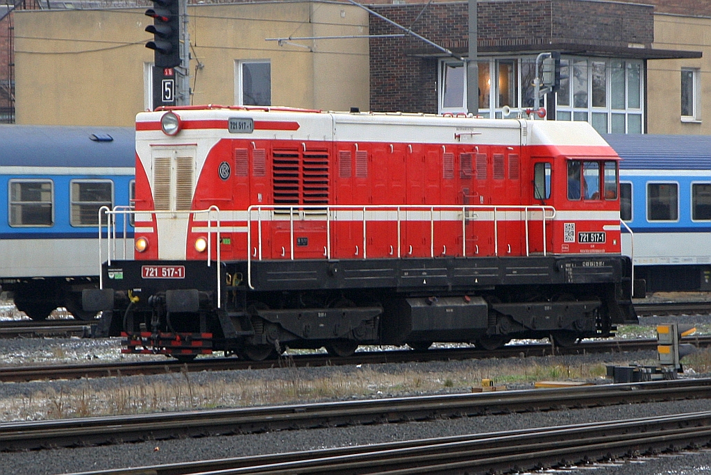 CZ-KDS 721 517-1 am 02.Dezember 2018 im Bahnhof Olomouc hl.n..
