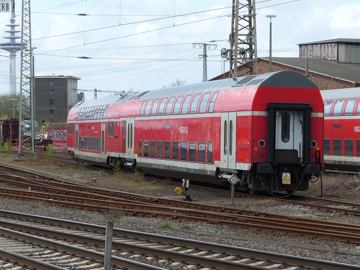 D-DB 50 80 26-81 362-8 DBpza und D-DB 50 80 26-75 148-9 DBpza, am 14.04.2020 in Bremen Hbf,