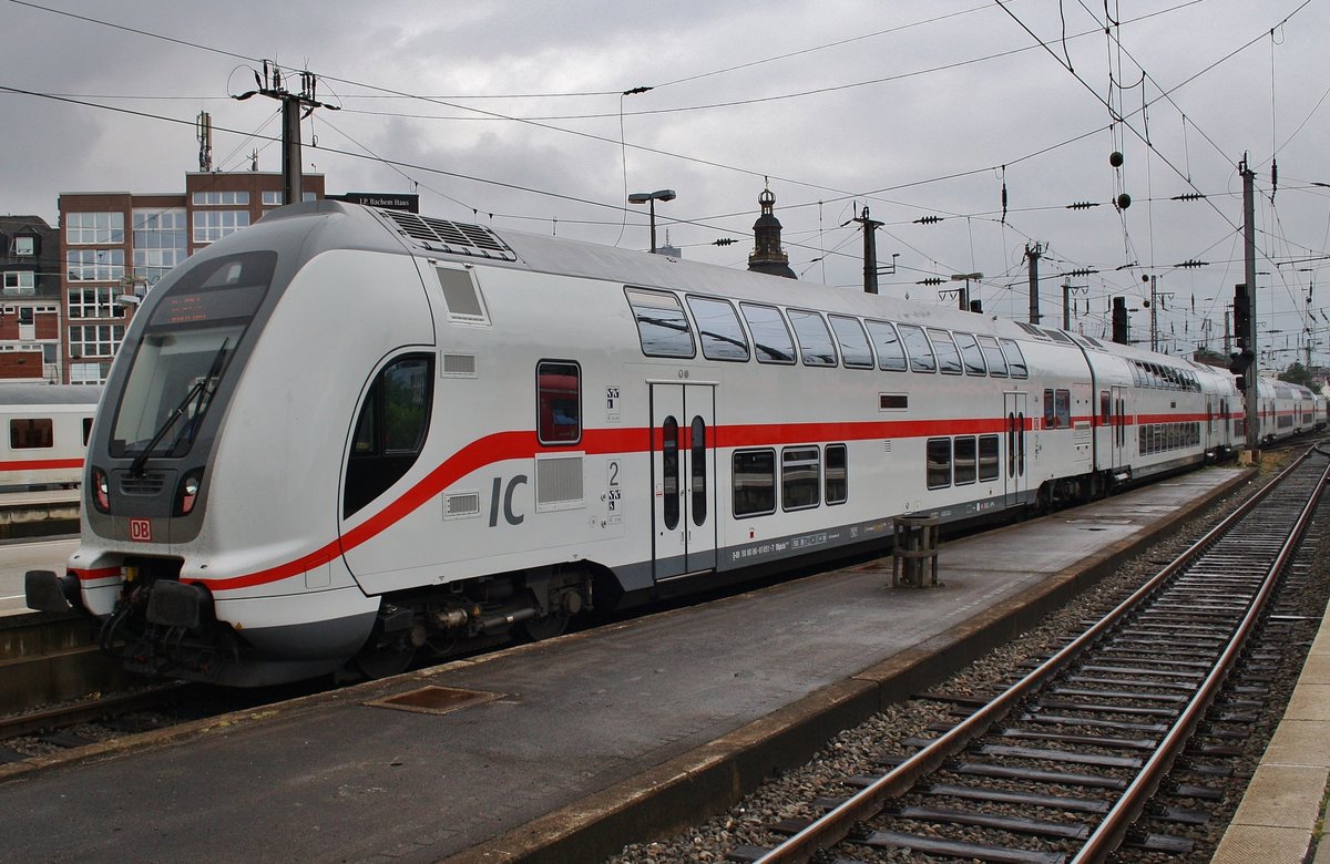 D-DB 50 80 86-81 851-7 hat am 1.7.2017 zusammen mit dem IC2046 von Dresden Hauptbahnhof den Kölner Hauptbahnhof erreicht, nun wird dieser in Richtung Westen/BW verlassen. Zuglok war 146 567-3.