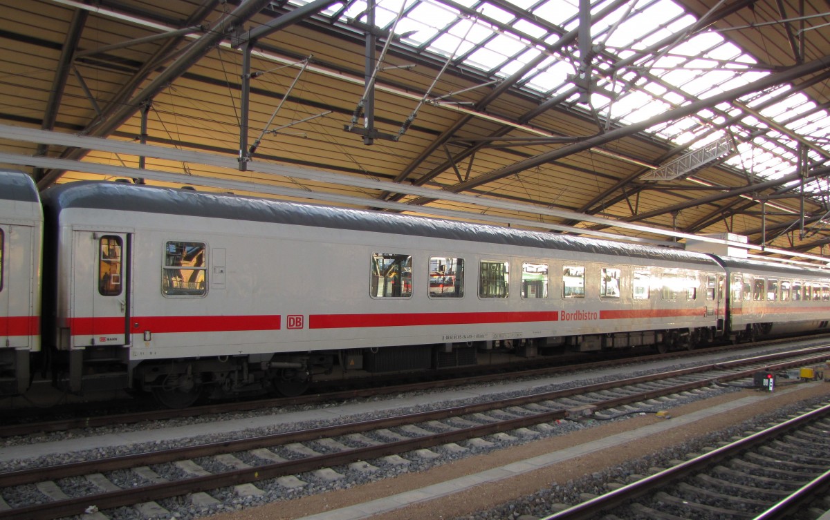 D-DB 61 80 85-94 469-1 ARkimbz 256.4 im IC 2356  Arkona  von Stralsund Hbf nach Frankfurt (M) Flughafen Fernbf, am 07.01.2014 in Erfurt Hbf.