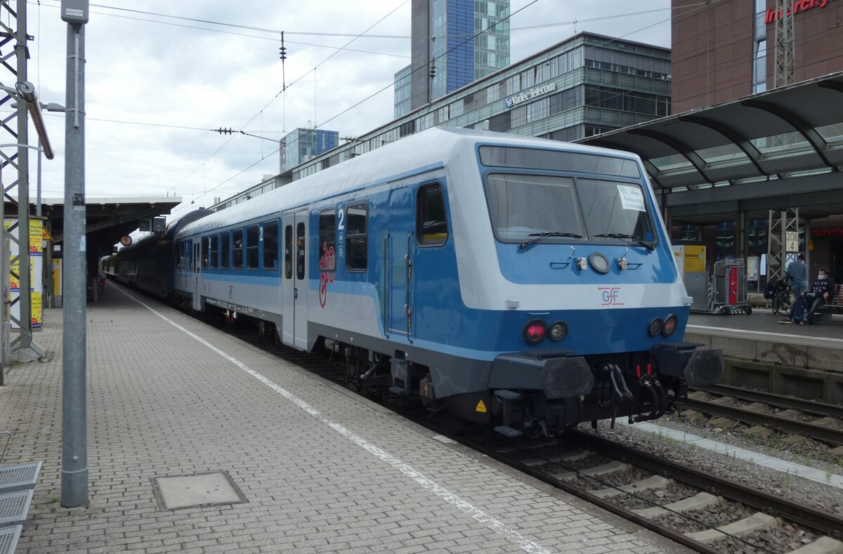 D-GfF 50 80 80-34 101-1 Bnrbdzf480.1 an S2 88364 (Freiburg Hbf - Waldkirch) am 02.08.2021 um 10:06 Uhr.