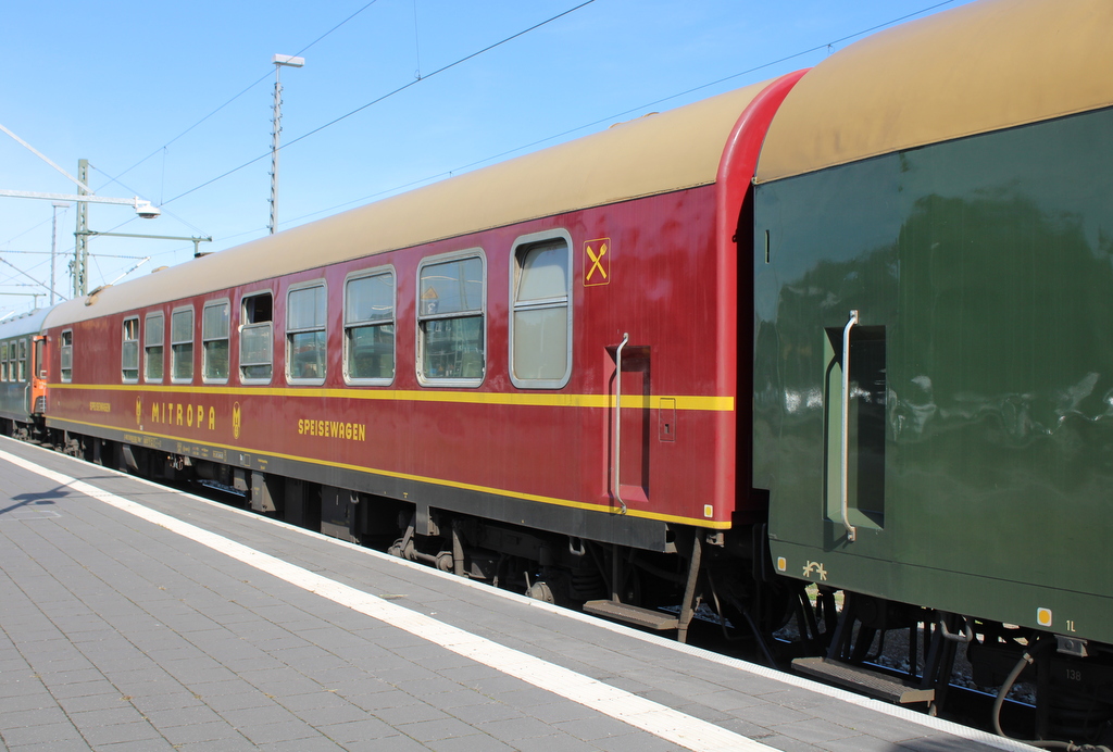 D-WFL 75 80 88-70 003-7 WRm 130 stand am 12.09.2026 in Warnem�nde