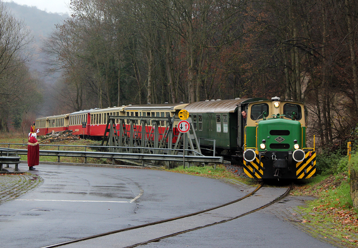 D1 der BEG kurz vor Tönistein am 07.12.2013