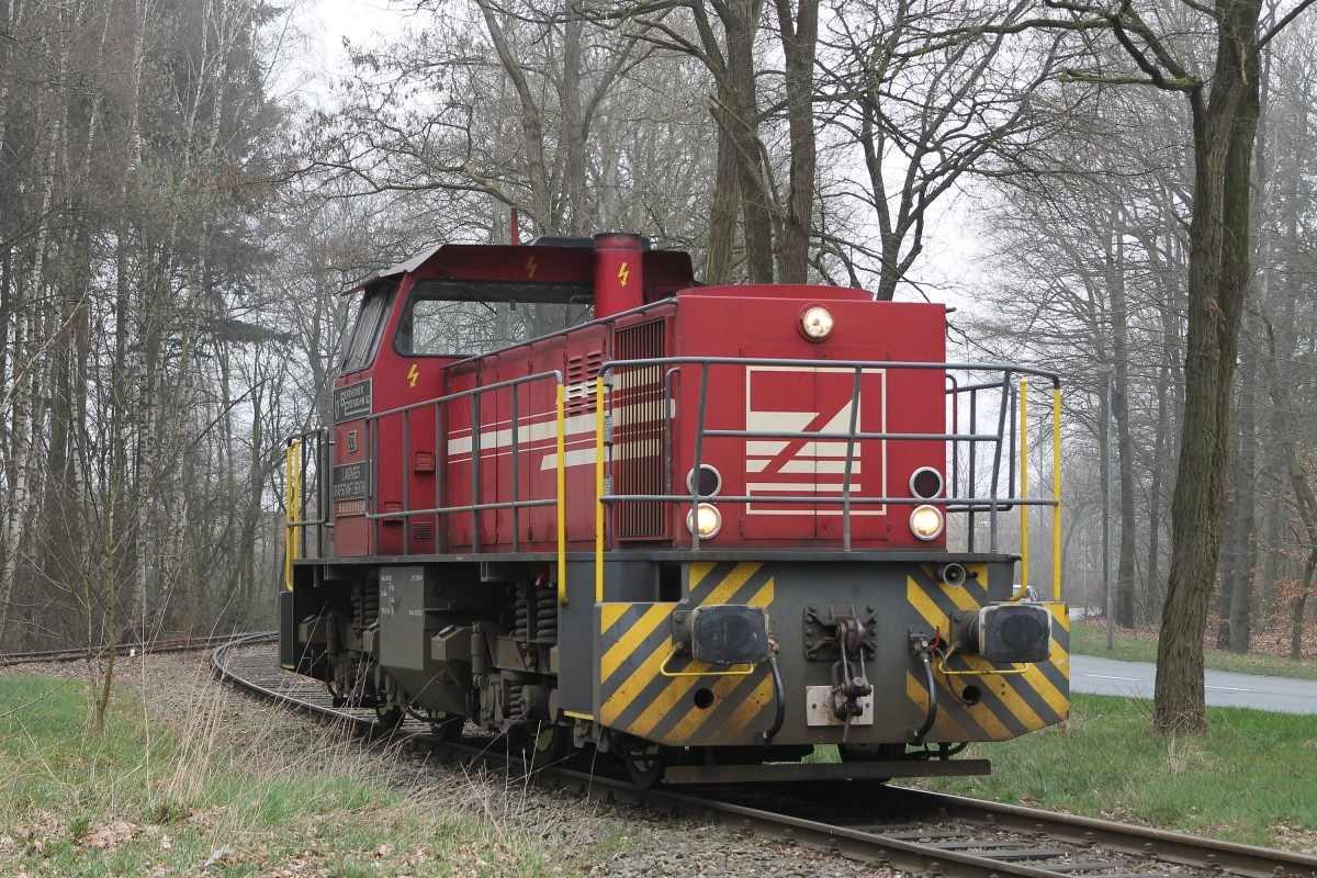 D23 (Baujahr 1980) der Bentheimer Eisenbahn AG während rangierarbieten auf Gewerbegebiet Nordhorn Süd am 14-3-2014.