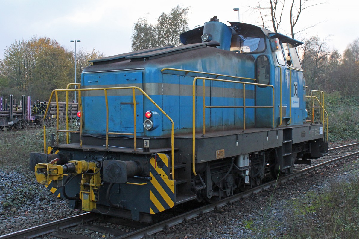 D6 der vallourec am 13.11.14 in Düsseldorf-Rath.