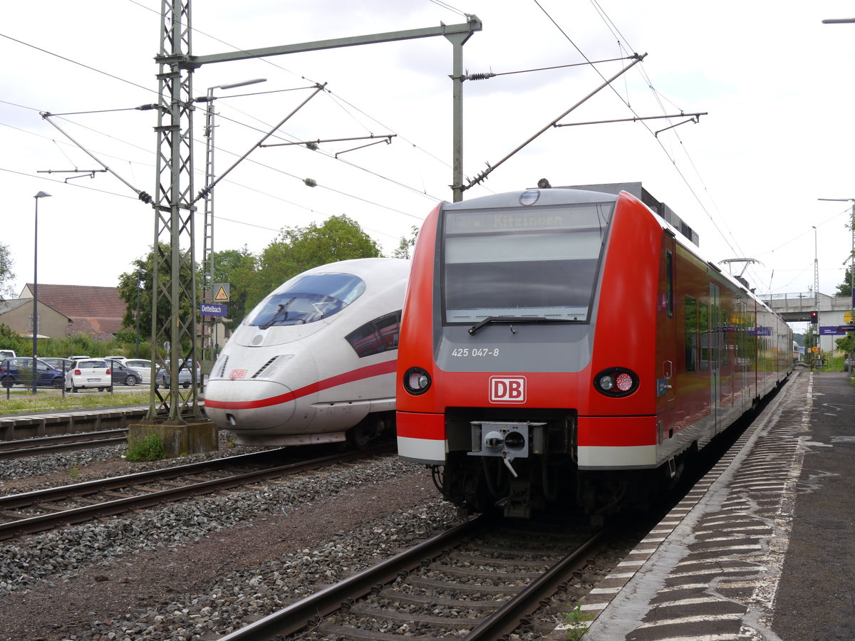 Da ICE 627 zu spät war, wurde 425 047 von 403 031 am 15.07.2016 in Dettelbach Bahnhof überholt.