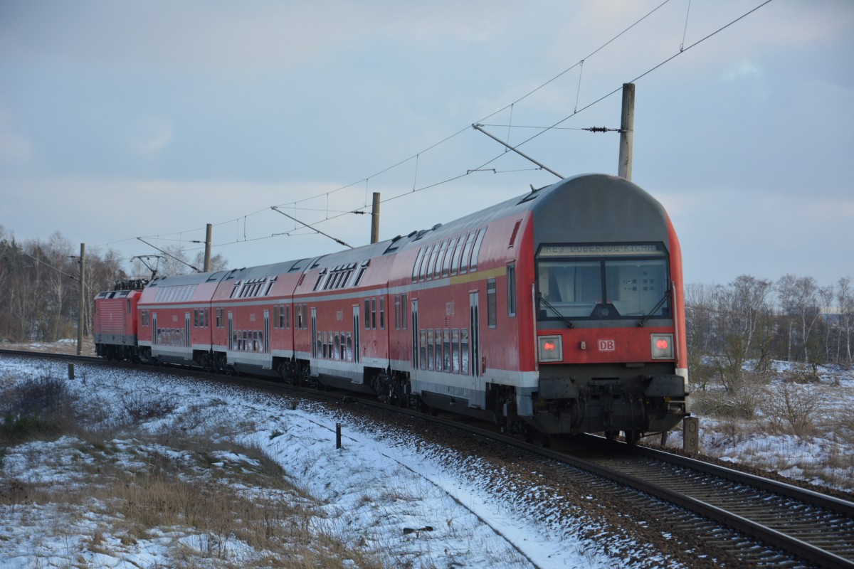 DABbuzfa 760 mit dem RE 18313 nach Elsterwerda. Aufgenommen  Große Kurve  bei Großbeeren, 05.02.2015.
